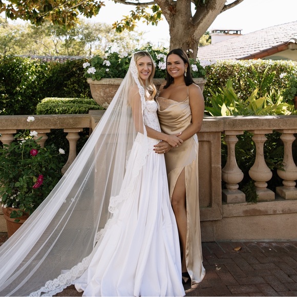 Retrofete Emery Dress in Nude - Picture 6 of 8